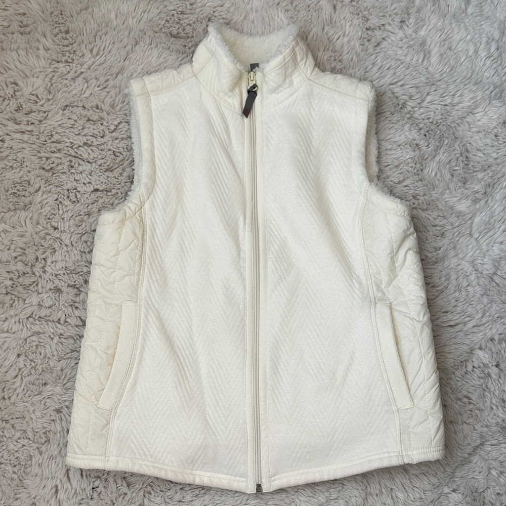 TALBOTS SZ SP women’s cream quilted Sherpa lined zip vest